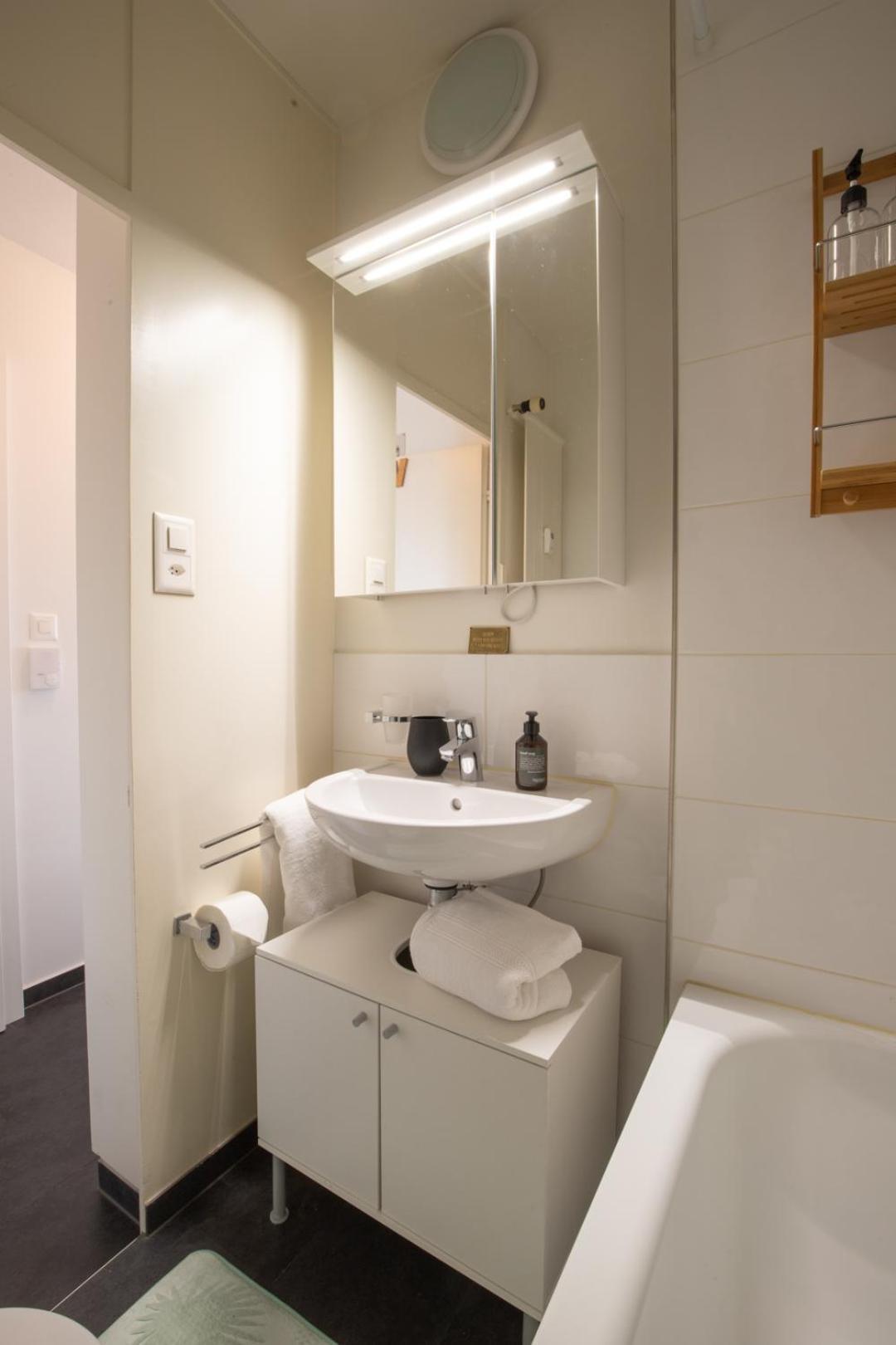 Special Modern Lisa Apartment Basel, Bahnhof Grossbasel 10-Star Esterno foto
